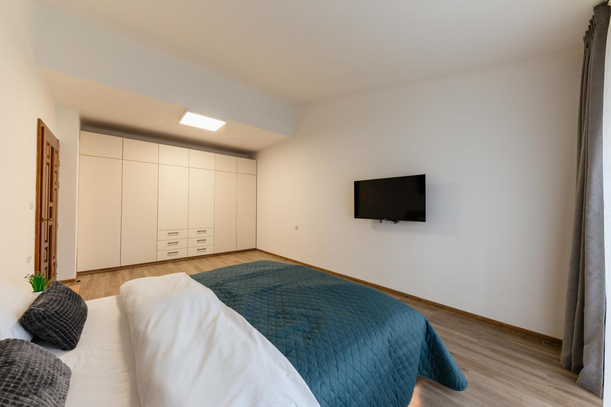 Luxury Apartments Uzhorod Kültér fotó